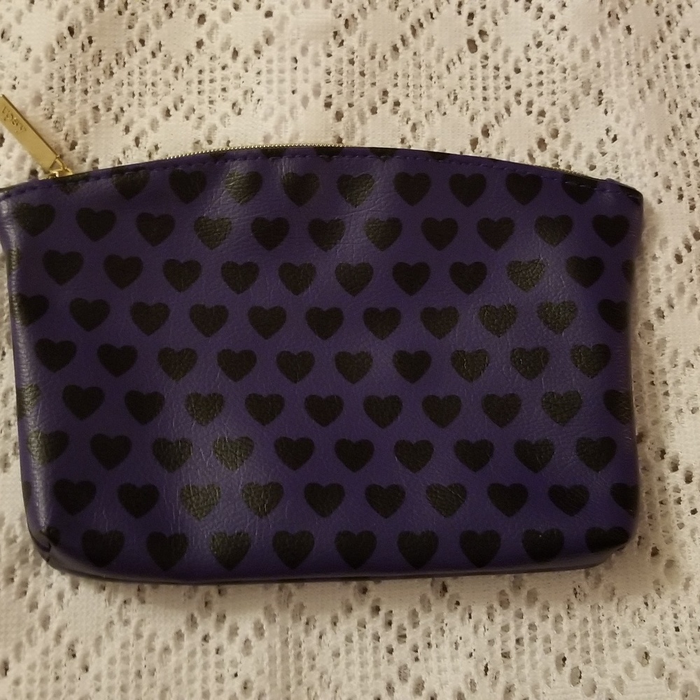 Ipsy makeup bag